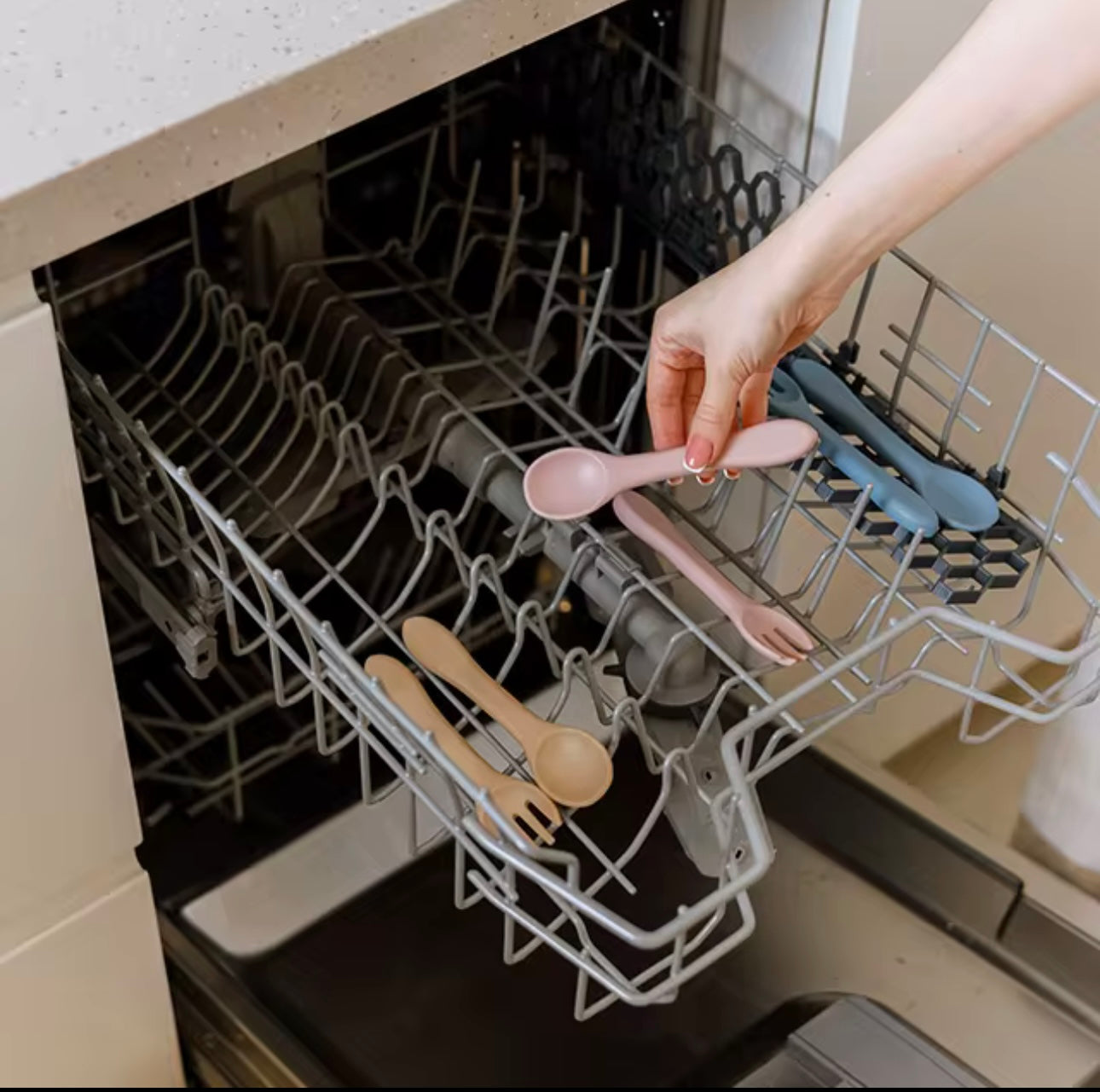 Set de Cuillères & Fourchettes pour Bébé – Silicone Souple | Alyanna Baby