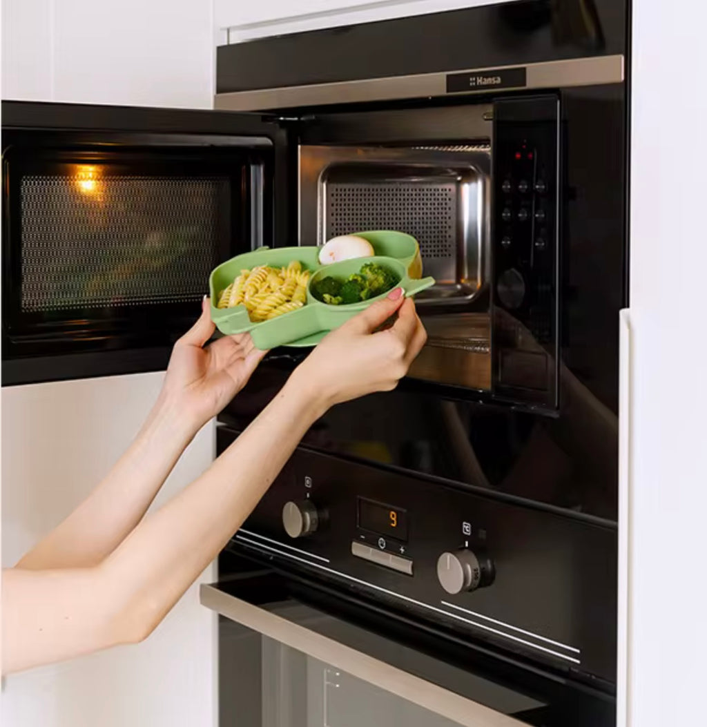 Assiette en Silicone Compartimentée – Antidérapante & Micro-ondable | Alyanna Baby