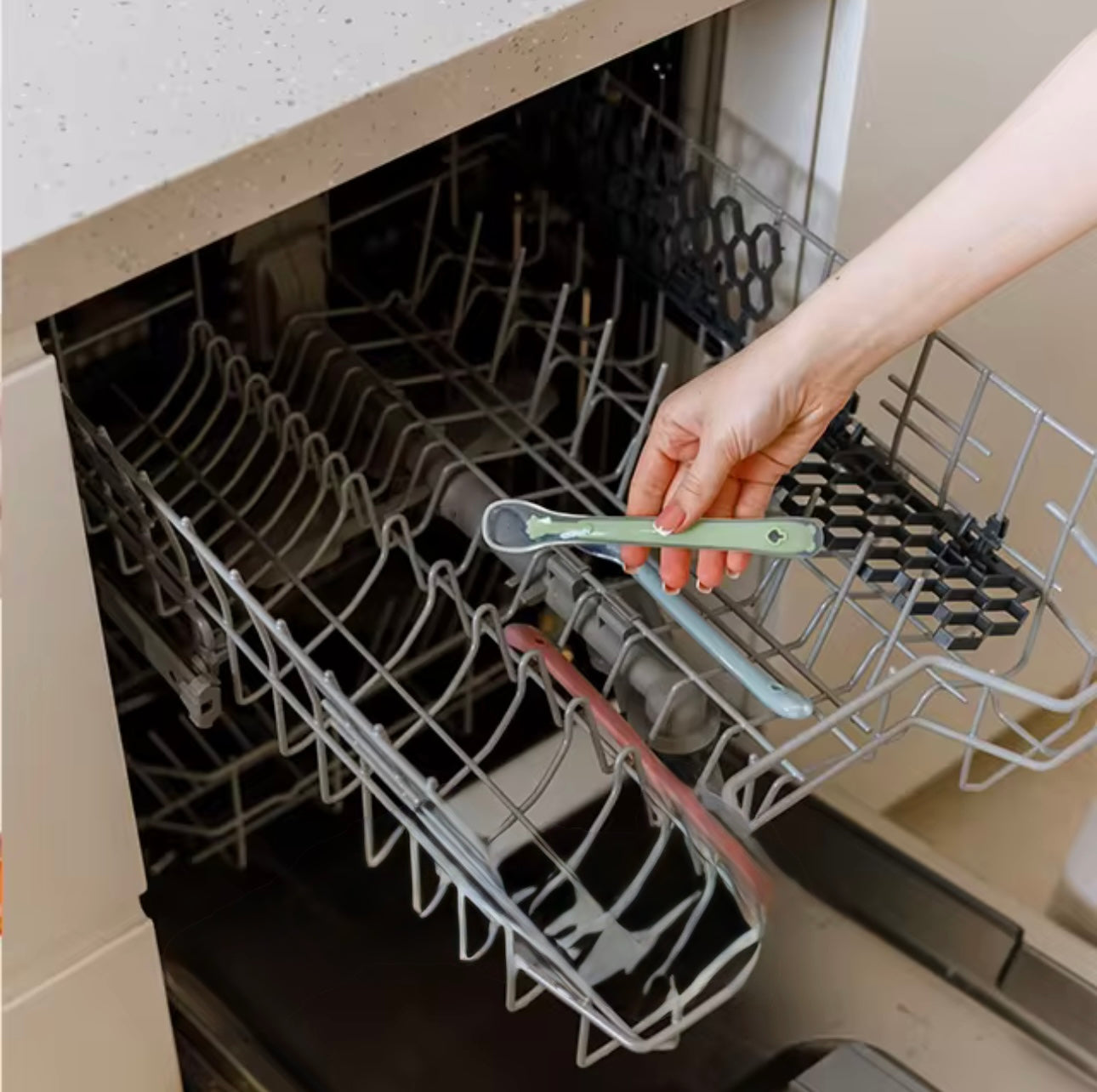 Cuillère en Silicone Souple pour Bébé – Sans BPA | Première Cuillère d’Apprentissage