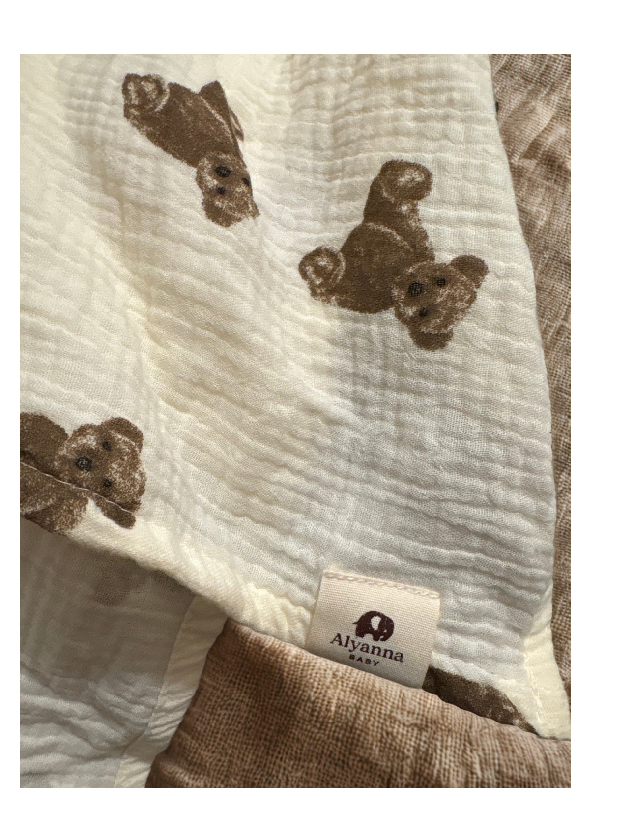 Couverture d’Allaitement Alyanna Baby – Confort & Discrétion